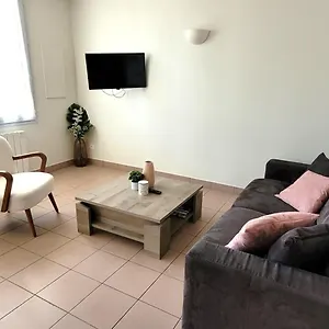 T3 “groix“- 50 M De La De Bloqué/ploemeur Appartement